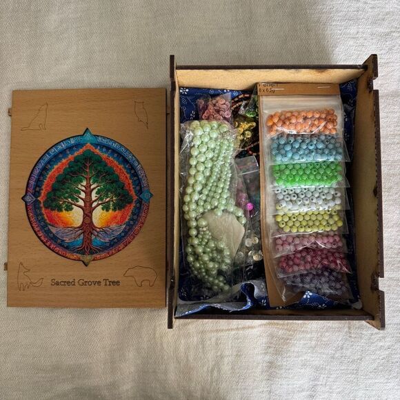 Lot Mixed Beads, Glitters, Jewelry Making set, Necklaces, Bracelets, Pearls - Picture 1 of 8